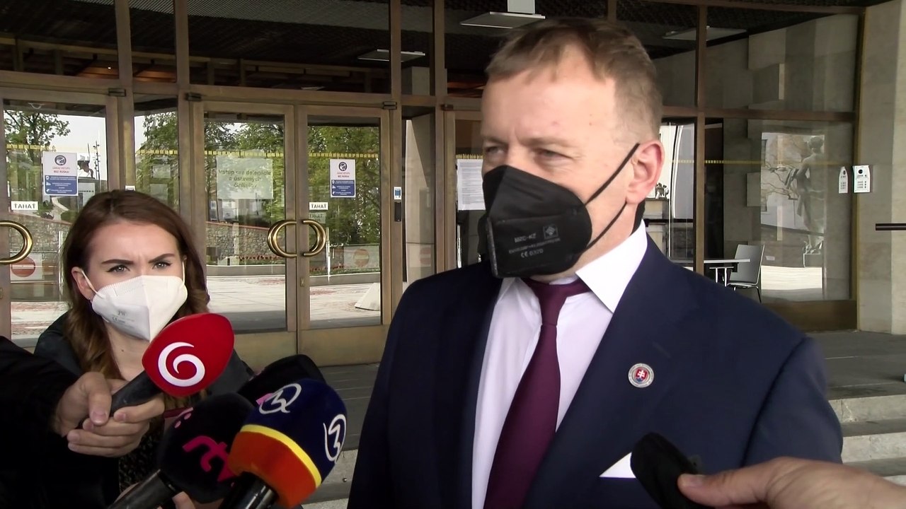 ZÁZNAM: Brífing predsedu NR SR B. Kollára