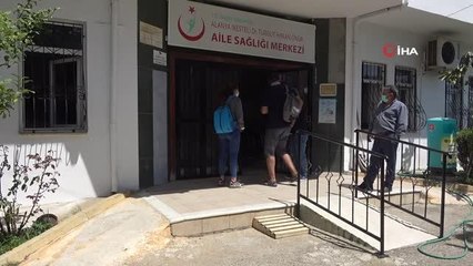 İran'da olamadığı korona virüs aşısını Türkiye'de yaptırdı