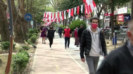 KOCAELİ İZMİT'TE TAM KAPANMA ÖNCESİ ÜRKÜTEN YOĞUNLUK