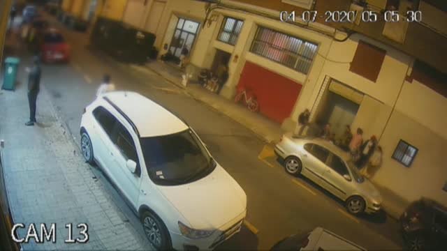 Detenido tras dar varias palizas sin mediar palabra por las calles de Zaragoza