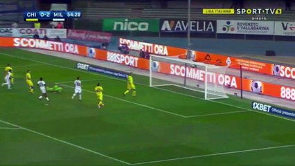 Çalhanoğlu Seria A'daki ilk golünü attı