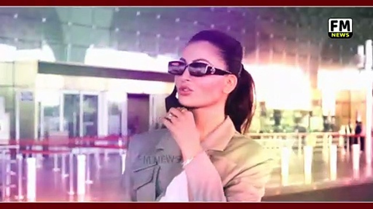 Urvashi Rautela's Embarrassing Moment At Mumbai Airport