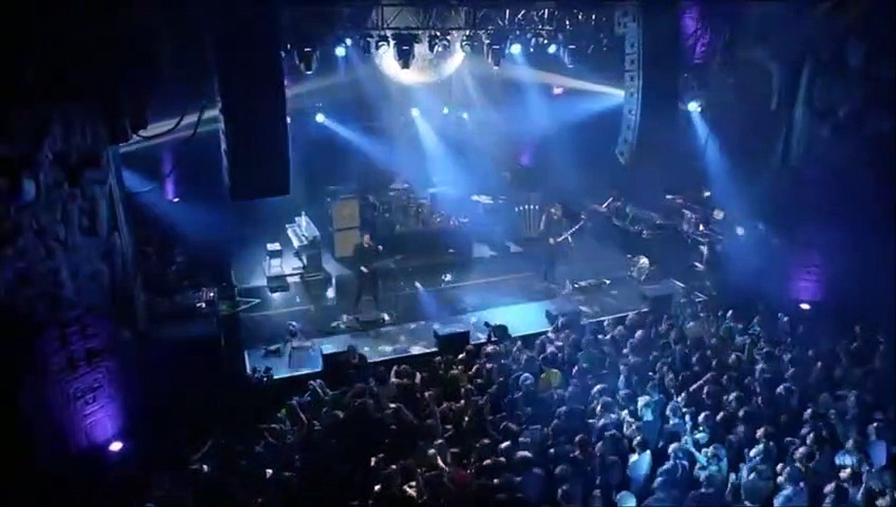 Muse chante "Starlight" en live