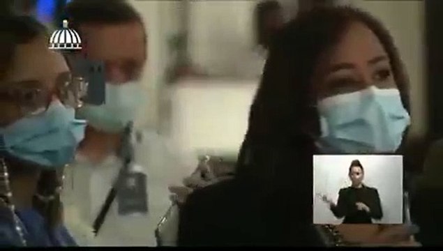 Milagros Germán impide que funcionarios respondan preguntas a periodistas