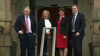 بعد تصاعد التوترات .... الوزيرة الأولى في ايرلندا الشمالية تعلن استقالتها