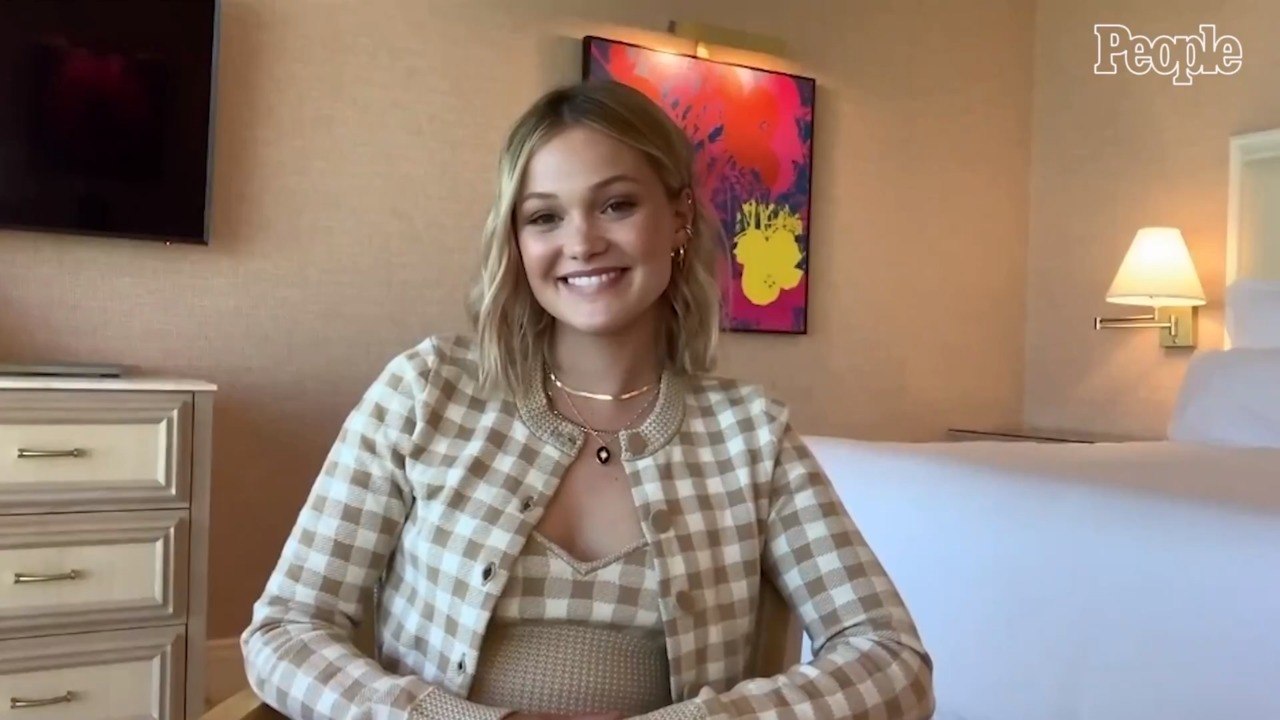 Olivia Holt Calls Jessica Biel a 'Brilliant Human Being' After Working Together on 'Cruel Summer'