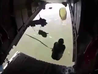 Tatbikat sırasında askerin yaşadığı talihsiz an