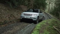 2021 Range Rover Velar P400e Off-Road driving