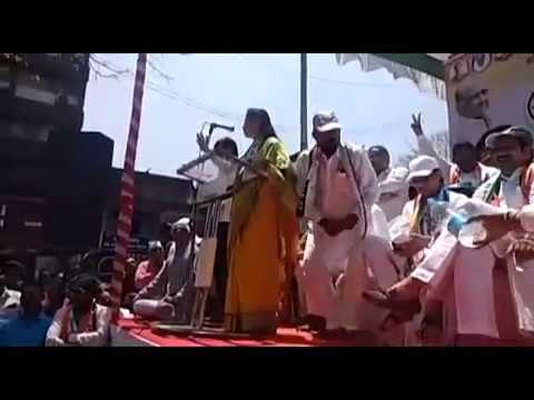 Loksabha 2019 : Supriya Sule Criticises Narendra Modi Over Their Family Remark