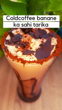 Cold Coffee |#shortvideo | right way to make Cold Coffee | summer drink| refreshing drink | cold drink | #shorts| #SonalisCrazyCravings | #recipe of the day |trending video| recipes | how to make cold coffee