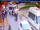 Güngören'de yolun karşısına geçmeye çalışan kadına minibüs çarptı