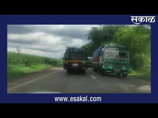 सातारा जिल्ह्यातून पंढरपूरच्या दिशेने माऊलींच्या पादुका मार्गस्थ | Sakal Media |