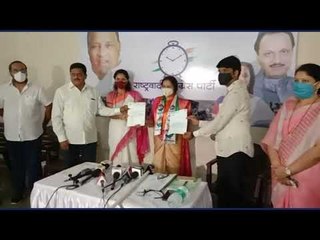 सिने अभिनेत्री प्रिया बेर्डे यांचा राष्ट्रवादीमध्ये प्रवेश | Sakal Media |