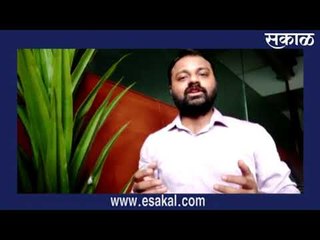 या वकिलांपुढे बोलणं खूप अवघड... ना इंग्रजी, ना हिंदी.. गेली ४० वर्षे केस लढताएत संस्कृतमधूनच | Sakal