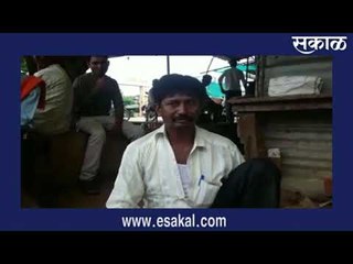 लाकडी नंदीबैल विक्रीस; पण ग्राहक नाही Latest Marathi News I Live Marathi News | आजच्या ठळक बातम्या |