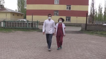 KOVİD-19 HASTALARI YAŞADIKLARINI ANLATIYOR - "Test sonucumuz pozitif çıkınca ölüm korkusu oluşmaya başladı"