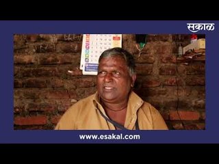 कोल्हापूरच्या मनपा कर्मचार्याचा स्वच्छता धर्म!  | Sakal Media |