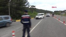 MUĞLA Marmaris Çetibeli'de tam kapanma öncesi trafik yoğunluğu