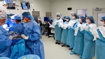 Mom thinks she’s having twinsThen doctor spots something incredible