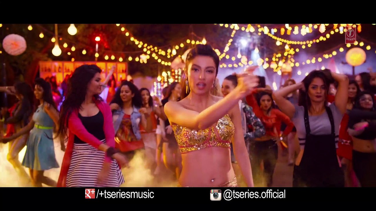 Humne_Pee_Rakhi_Hai_VIDEO_SONG___SANAM_RE__Divya_Khosla_Kumar%2C_Jaz_Dhami%2C_Neha_Kakkar%2C_Ikka(1080p)