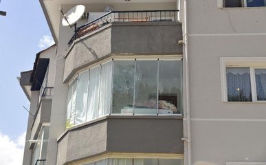 Ankara'da, 3 katlı binaya pompalı tüfekle ateş açan 2 kişi yakalandı