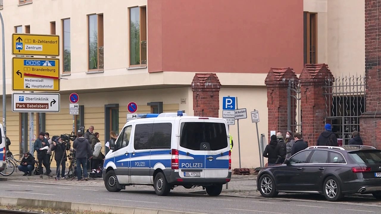 Bluttat von potsdam: tatverdächtige in psychiatrie eingewiesen