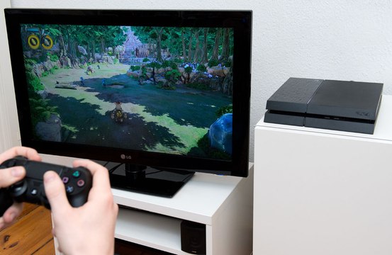 Nearly 50 per cent of game devs work over 40 hours per week