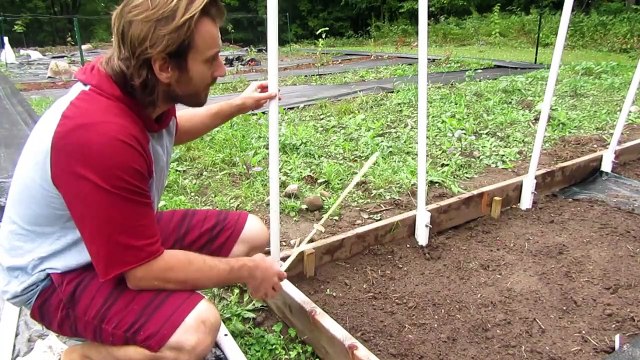 Building A Greenhouse - Diy Pvc Greenhouse