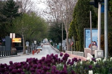 AFYONKARAHİSAR'DA TAM KAPANMAYLA SOKAKLAR BOŞALDI