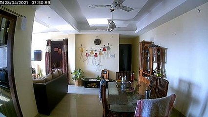 Massive Earthquake Captured on CCTV