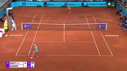 Madrid - Barty passe facilement au 2e tour