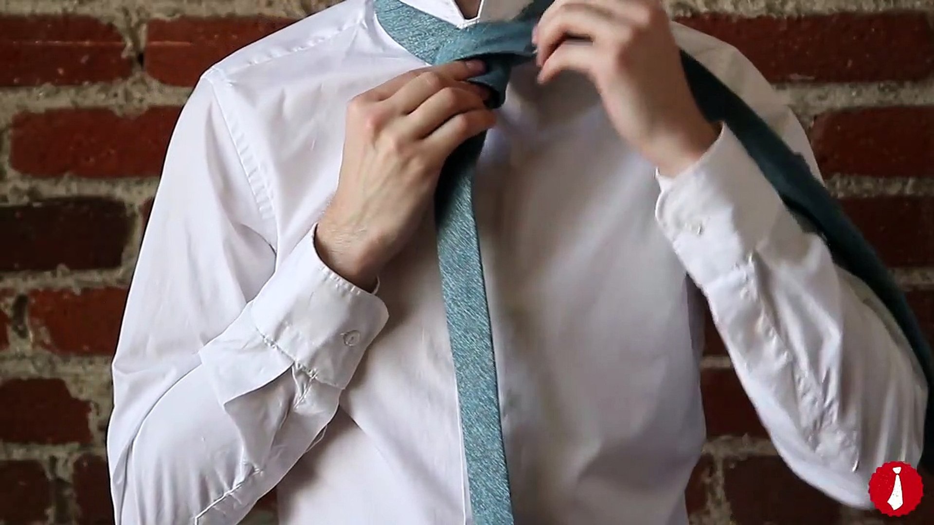 ⁣How To Tie A Prince Albert Necktie Knot