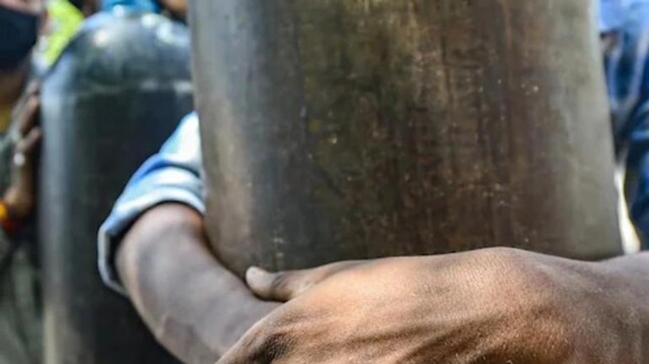 Greater Noida: Mother pleads for oxygen as son gasps for breathe