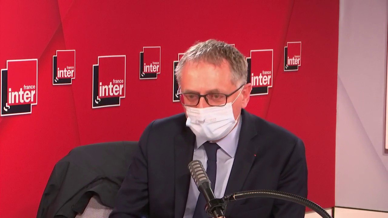 Pr Philippe Juvin : "Je suis médecin, pas devin, mais il y a un débat sur la question du masque en extérieur quand on est vacciné. Quand vous êtes seul ou avec des gens que vous connaissez vous pouvez ne pas l'avoir, avec d'autres gens, il y a débat."