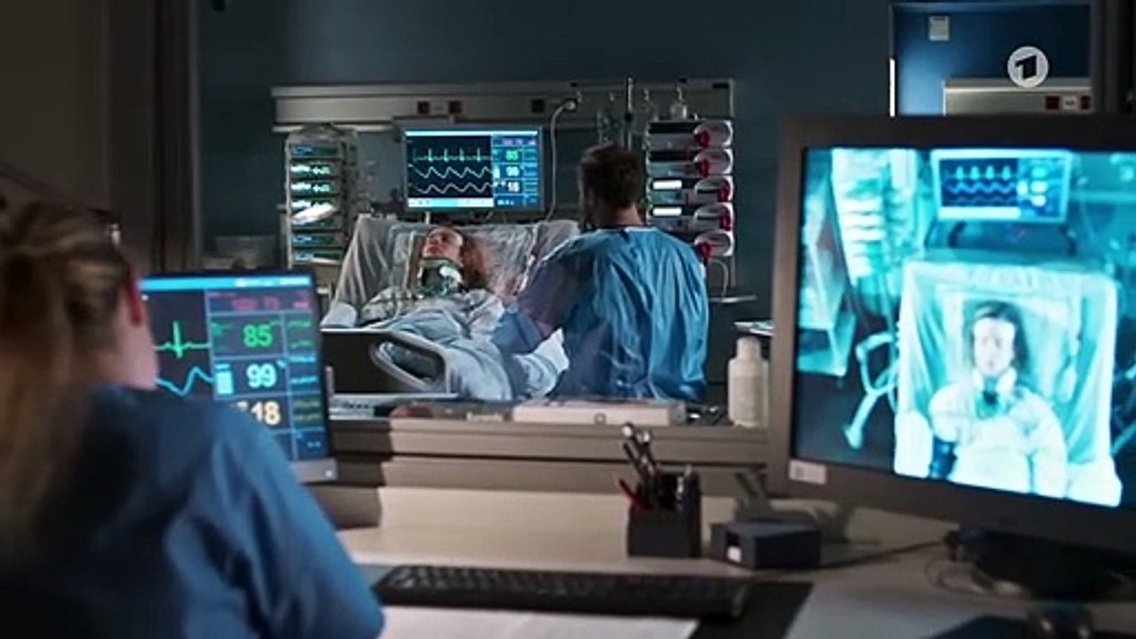 In aller Freundschaft - Die jungen Ärzte: Hindernisse | Folge 250