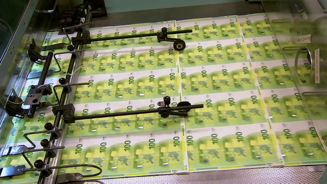 El PIB vuelve a tasas negativas en el primer trimestre al bajar un 0,5%