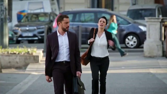 Plus belle la vie : [Indiscrétion] - Abdel a tout découvert pour Elsa et Revel !