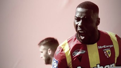 35e j. - Lens, un grain de sable sang et or