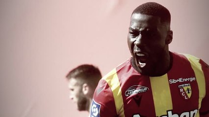 35e j. - Lens, un grain de sable sang et or