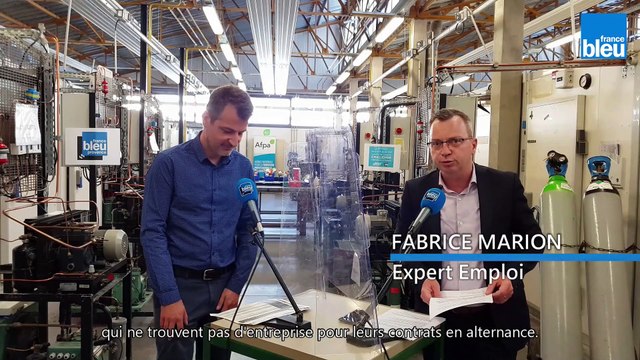 Pôle Emploi : les nombreuses aides proposées aux jeunes pour intégrer une entreprise