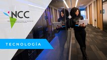 España busca ganar mayor presencia de mujeres en carreras científico-tecnológicas