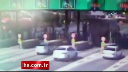 İstanbul'daki otobüs kazası kamerada