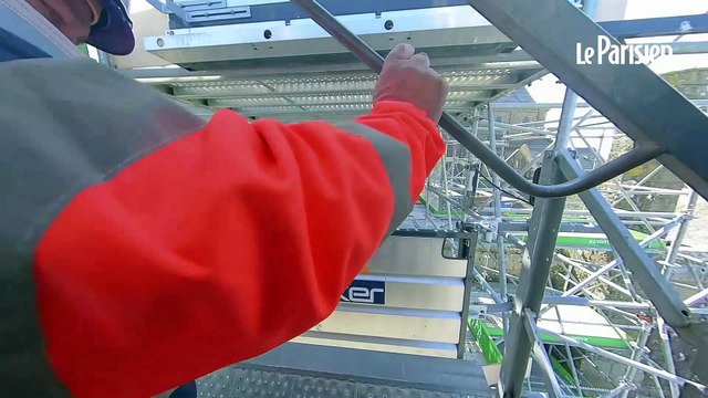 Echafaudage à 140 mètres de hauteur, rotations hélicoptères... L’impressionnant chantier du Mont Saint Michel