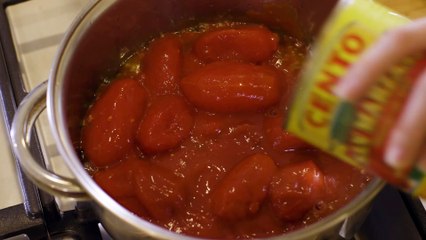 Check Out These Adorable Mini Grilled Cheese Sandwiches With Homemade Tomato Soup!