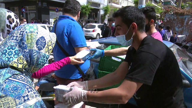 Еще один человек : как в Афинах заботятся о бездомных