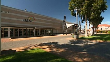 SA mass vaccination clinic opens