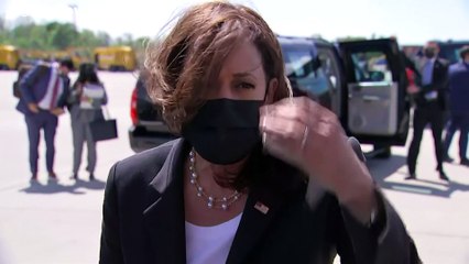 Ινδία: Στην ουρά με τις ώρες για οξυγόνο-Καταφθάνει εξωτερική βοήθεια