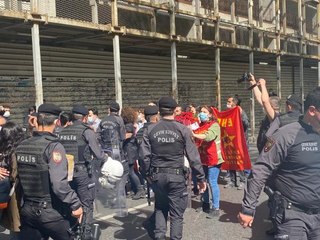 Son dakika haber: TAKSİM'E YÜRÜMEK İSTEYEN GRUBA HARBİYE'DE GÖZALTI