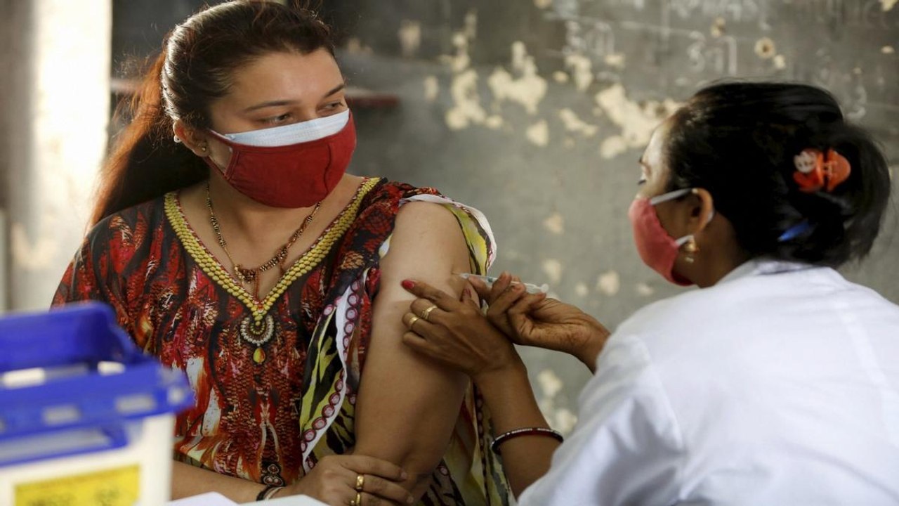 Vaccine: How will the govt complete the target of 18 plus?