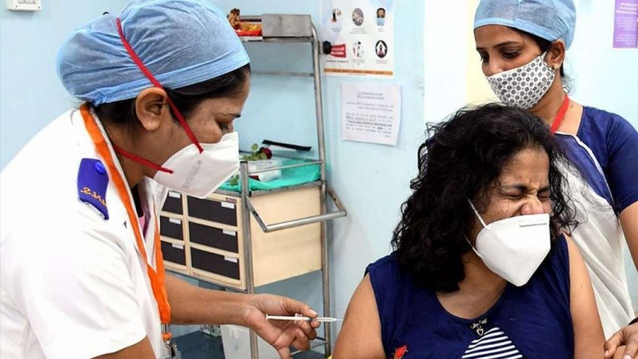 Corona Virus Vaccine की ऐसे लोगों को First Dose ही काफी, Second Dose की जरूरत नहीं | Boldsky